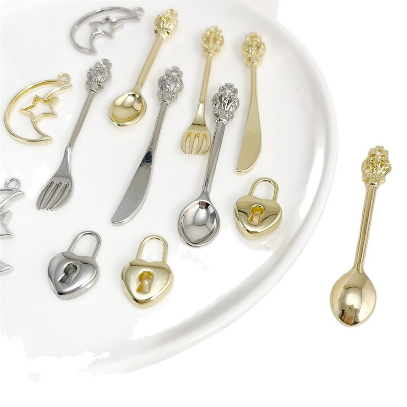 Lo más nuevo, 50 unids/lote, t - Men Accessories Locket reseña y precio