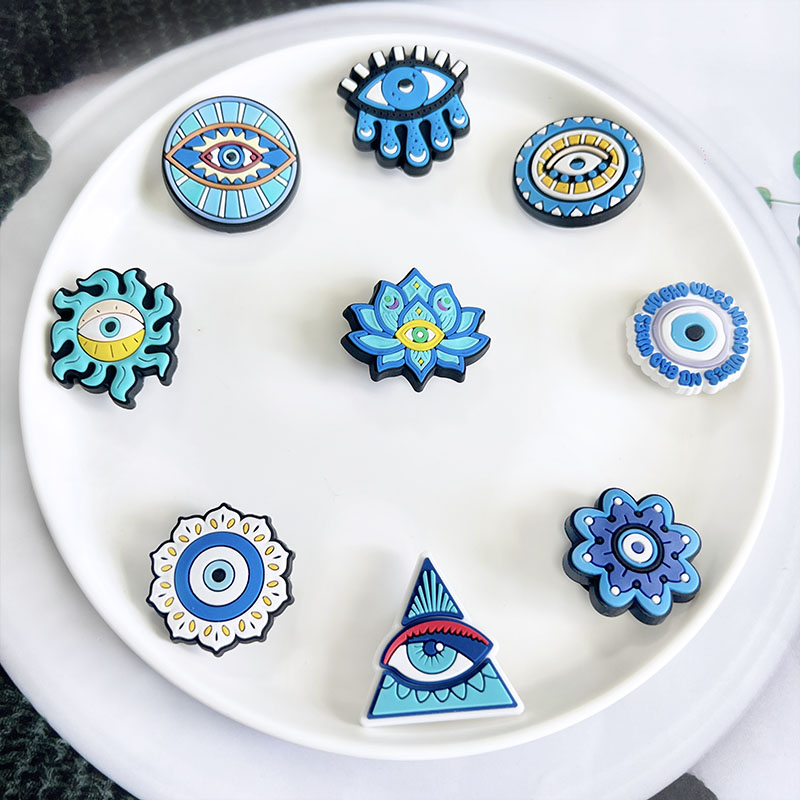 Recién llegado, Pin de dijes d - Men Accessories Evil Eye reseña y precio